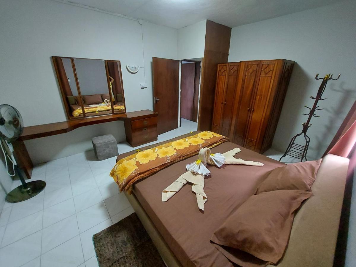 Justice Apartments Le Morne Brabant Bagian luar foto